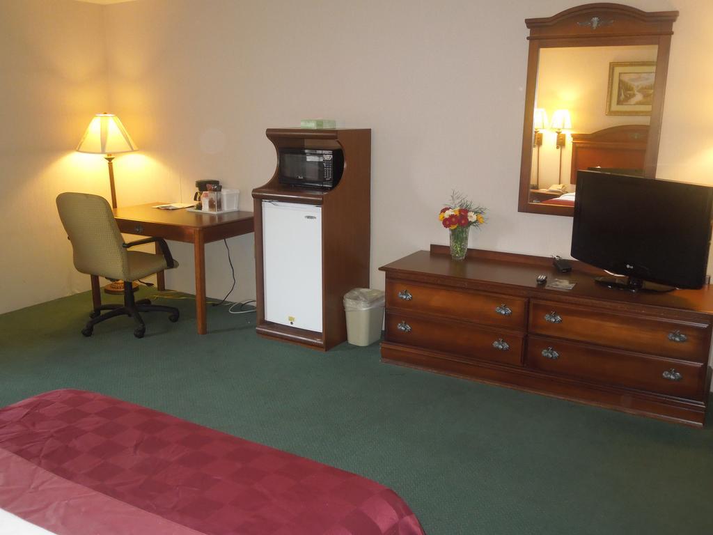Ramada by Wyndham Pottsville/Frackville Rum bild